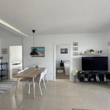 Appartement Apartma Lavanda 3 *