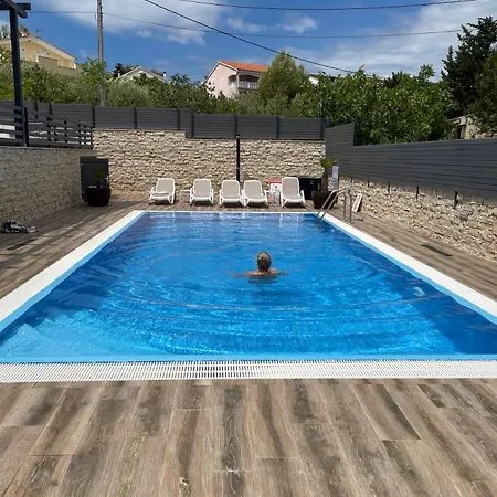 Appartement Apartma Lavanda 3 Šilo