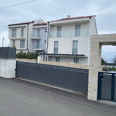 Apartma Lavanda 3 * Šilo